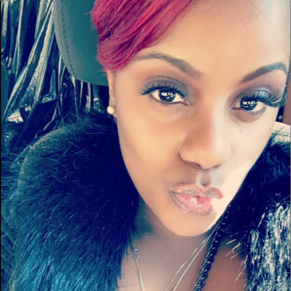 Meet your Posher, Dev